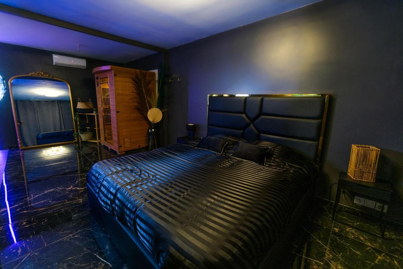 Holiday home L Escale Jacuzzi Et Sauna *