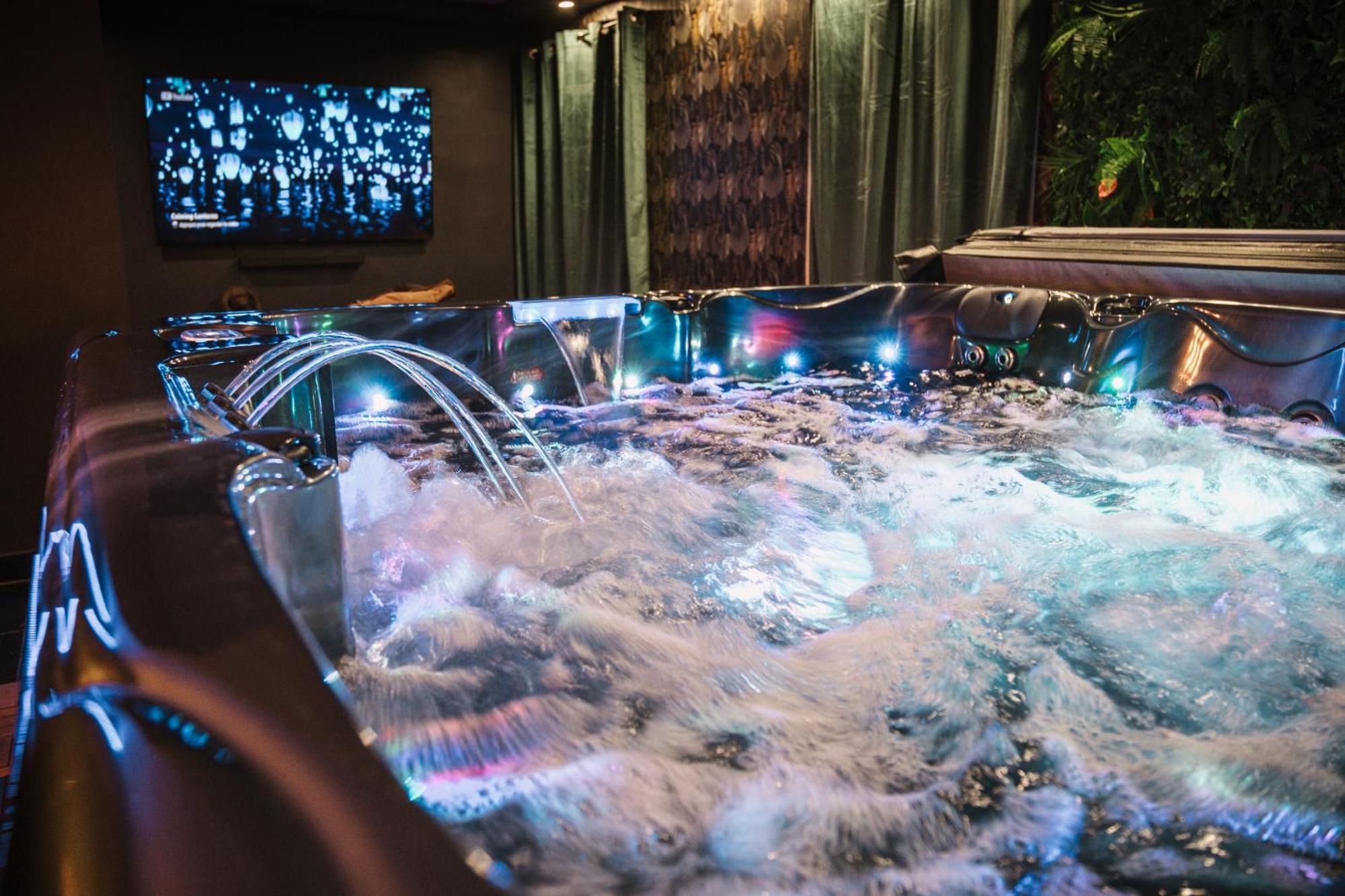 Holiday home L Escale Jacuzzi Et Sauna